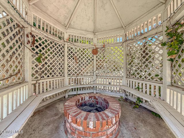 2111 Peak Place, Thousand Oaks, CA 91362