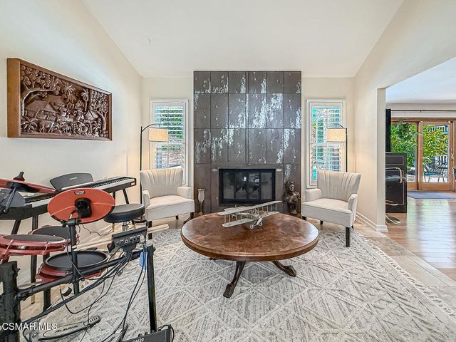 2111 Peak Place, Thousand Oaks, CA 91362