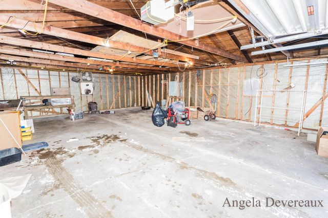 6040 N Hillman Road, Six Lakes, MI 48886