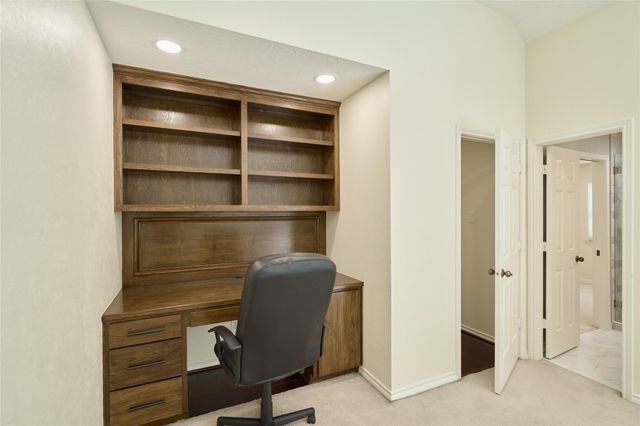 6 Glen Canyon Place, The Woodlands, TX 77381