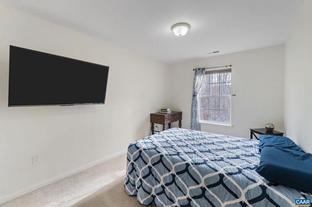 473 LARKSPUR RD, Ruckersville, VA 22968