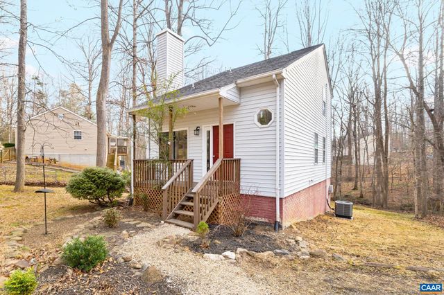 473 LARKSPUR RD, Ruckersville, VA 22968