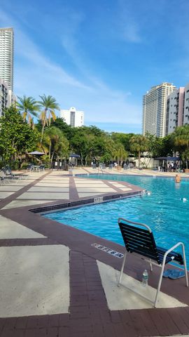 17021 N Bay Road 608, Sunny Isles Beach, FL 33160