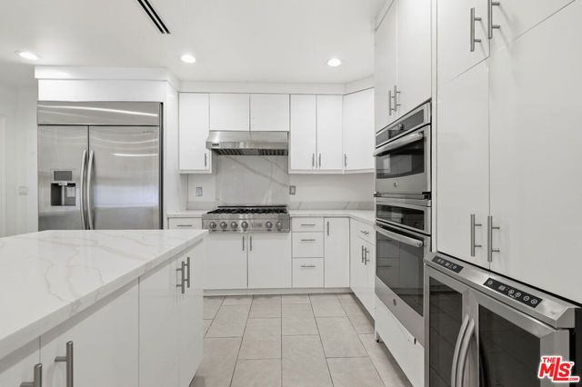 14755 Valleyheart Drive, Sherman Oaks, CA 91403