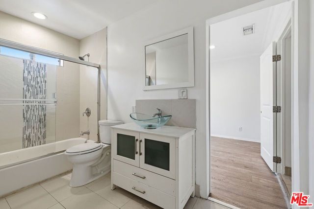 14755 Valleyheart Drive, Sherman Oaks, CA 91403