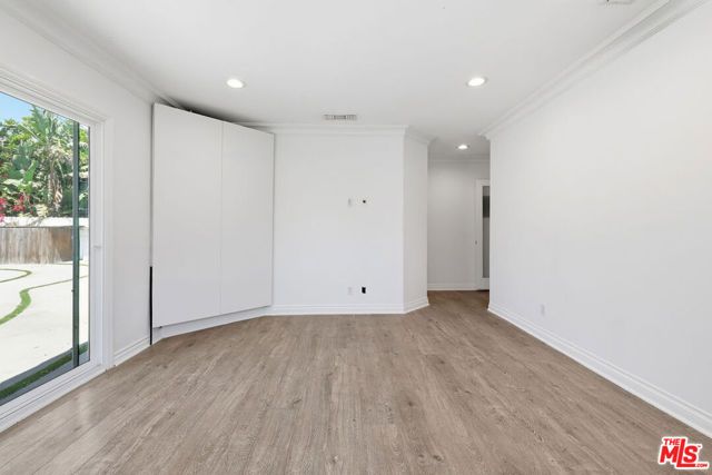14755 Valleyheart Drive, Sherman Oaks, CA 91403