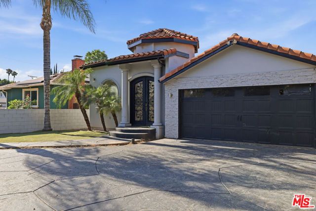 14755 Valleyheart Drive, Sherman Oaks, CA 91403