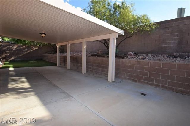 1041 Amber Gate Street, Henderson, NV 89002