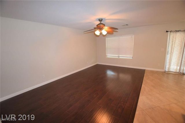 1041 Amber Gate Street, Henderson, NV 89002