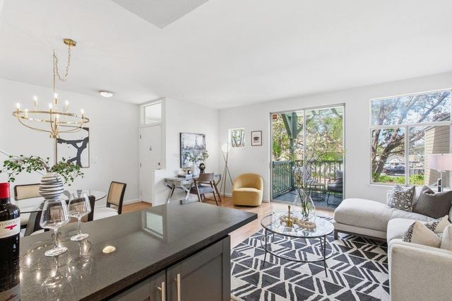 101 Blossom Circle 2C, San Mateo, CA 94403