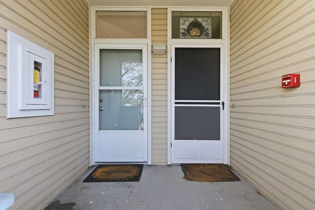 101 Blossom Circle 2C, San Mateo, CA 94403