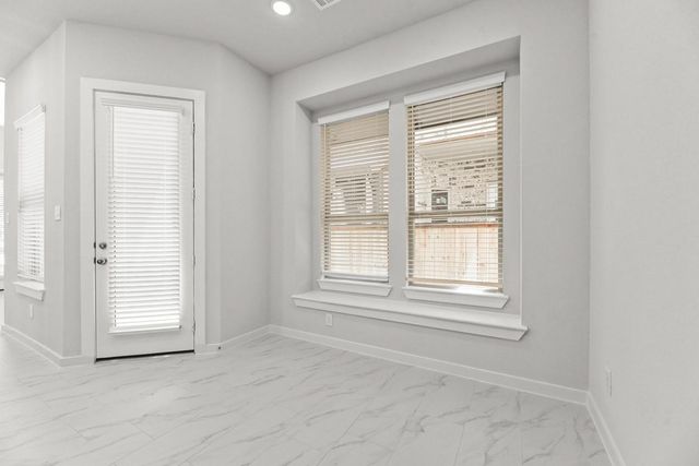 2708 Woodforest Parkway N, Montgomery, TX 77316