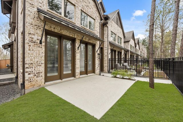 2708 Woodforest Parkway N, Montgomery, TX 77316