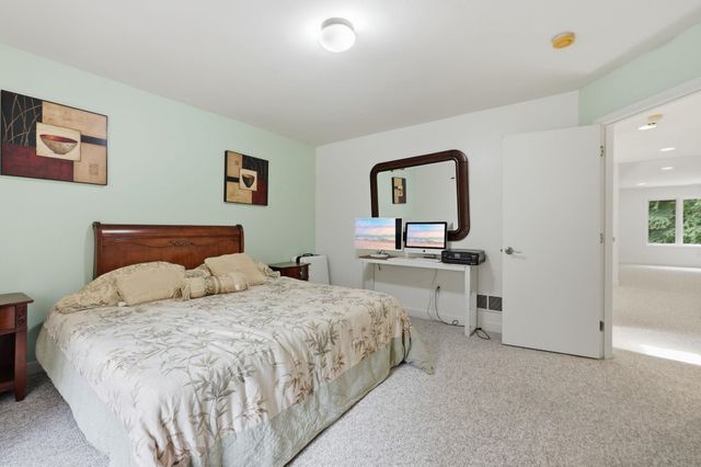 15 Merrill Road, Merrimack, NH 03054