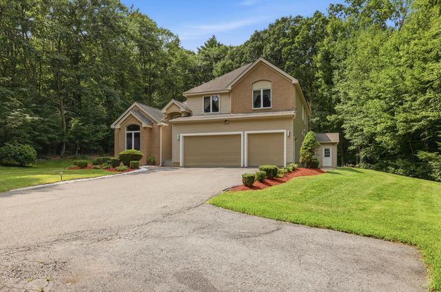 15 Merrill Road, Merrimack, NH 03054