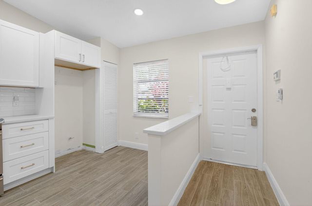 8583 Overset Lane C, Boca Raton, FL 33496