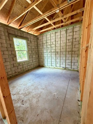 1909 S FARM ROAD, Deland, FL 32720