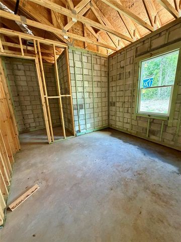 1909 S FARM ROAD, Deland, FL 32720