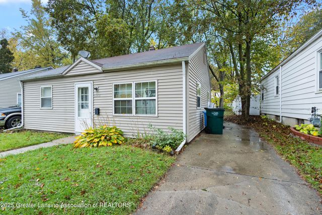 1348 N Jenison Avenue, Lansing, MI 48915