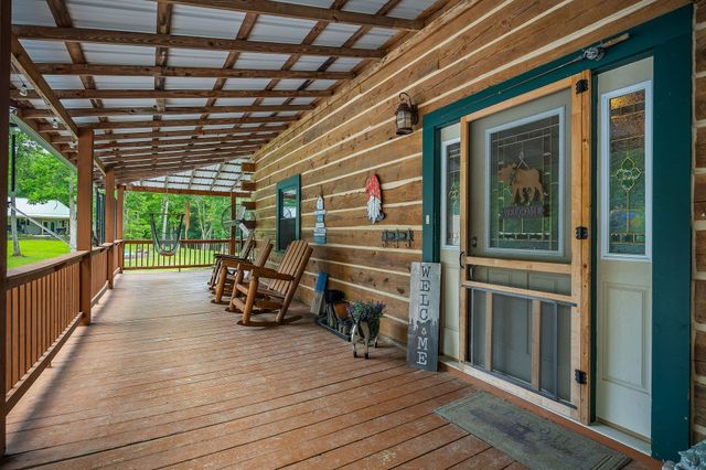 137 Allens Way, Crossville, TN 38572