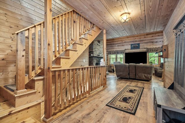 137 Allens Way, Crossville, TN 38572