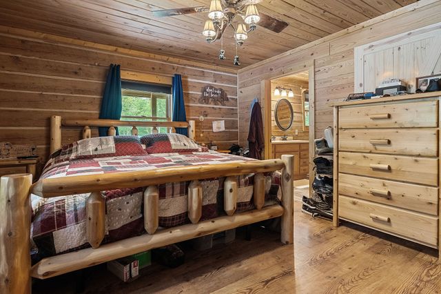 137 Allens Way, Crossville, TN 38572