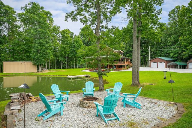 137 Allens Way, Crossville, TN 38572