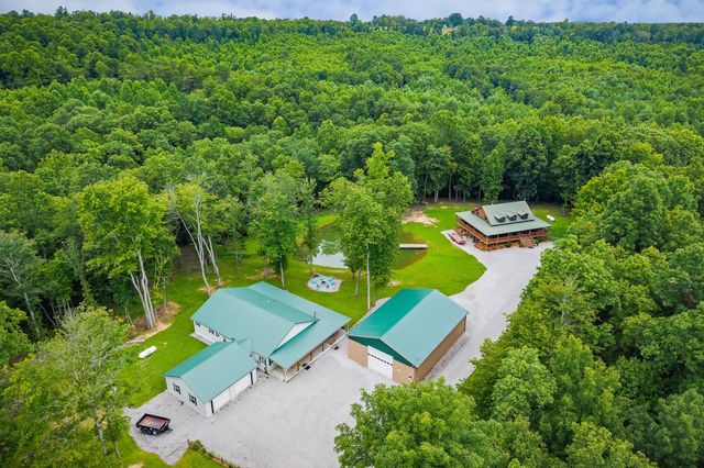 137 Allens Way, Crossville, TN 38572