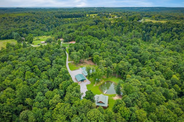 137 Allens Way, Crossville, TN 38572