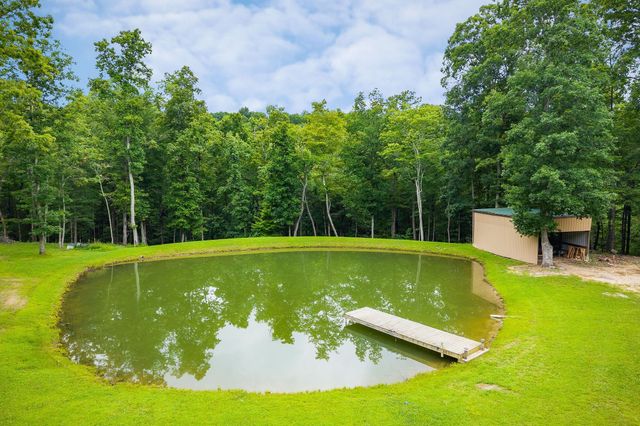 137 Allens Way, Crossville, TN 38572