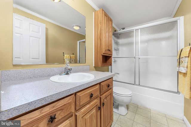 580 EDGEMONT DR, Williamstown, NJ 08094