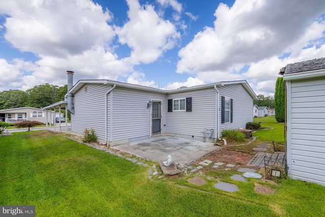 580 EDGEMONT DR, Williamstown, NJ 08094