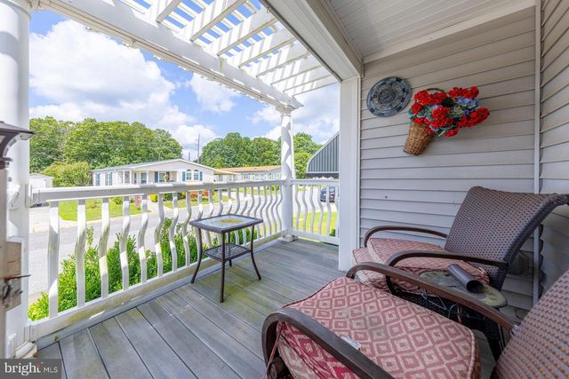 580 EDGEMONT DR, Williamstown, NJ 08094