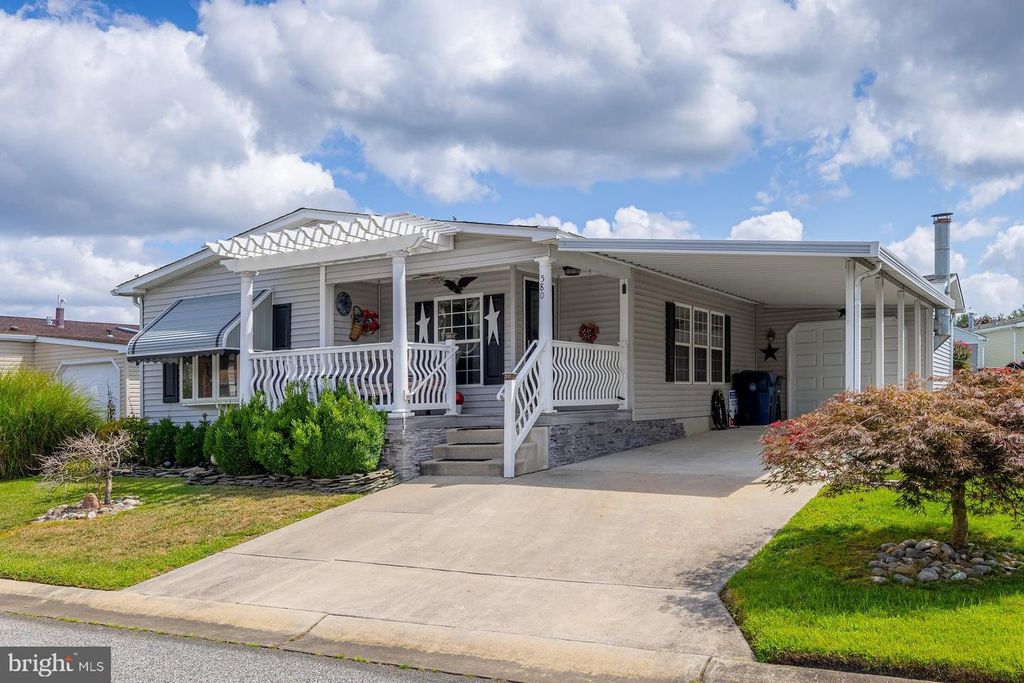 580 EDGEMONT DR, Williamstown, NJ 08094