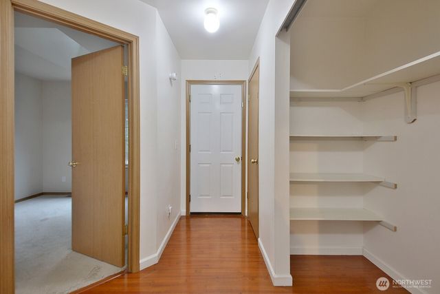 4369 Shadowood Drive, Clinton, WA 98236