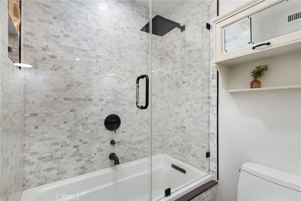 Image 14 of property listing at 938 Cobb Avenue, Placentia, CA 92870