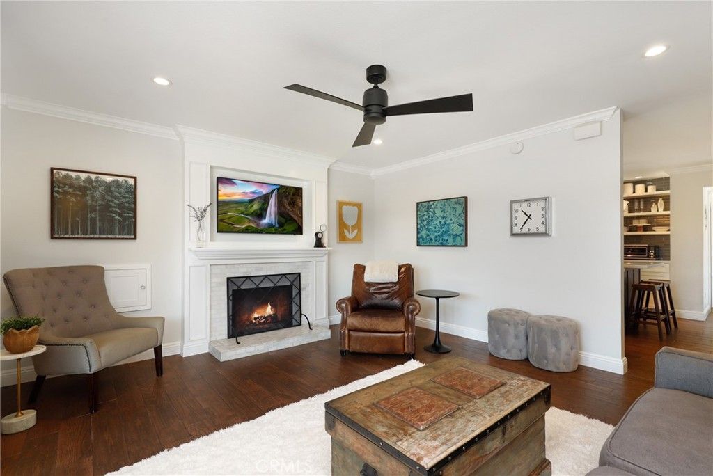 Image 4 of property listing at 938 Cobb Avenue, Placentia, CA 92870