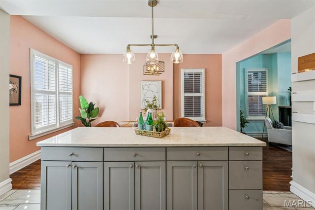 2354 Louisiana Avenue, St Louis, MO 63104