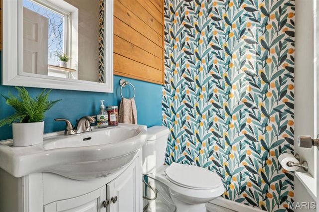 2354 Louisiana Avenue, St Louis, MO 63104