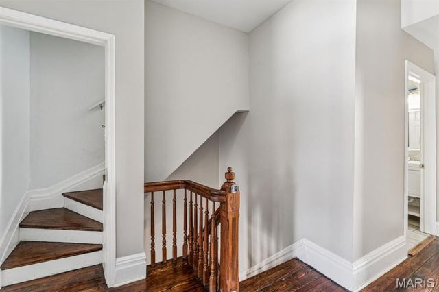 2354 Louisiana Avenue, St Louis, MO 63104