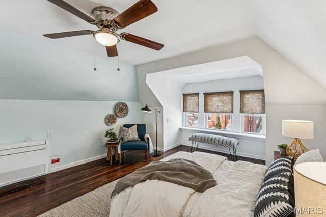 2354 Louisiana Avenue, St Louis, MO 63104