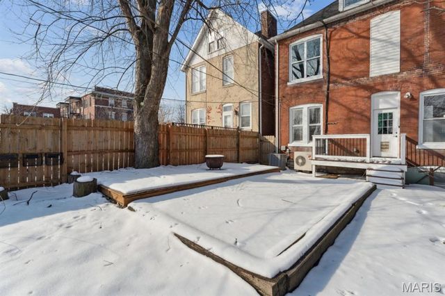 2354 Louisiana Avenue, St Louis, MO 63104