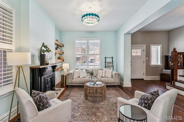 2354 Louisiana Avenue, St Louis, MO 63104