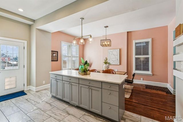 2354 Louisiana Avenue, St Louis, MO 63104