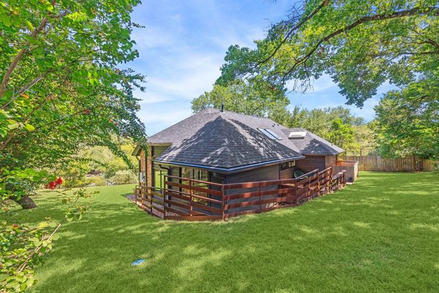 3911 Dry Creek DR, Austin, TX 78731