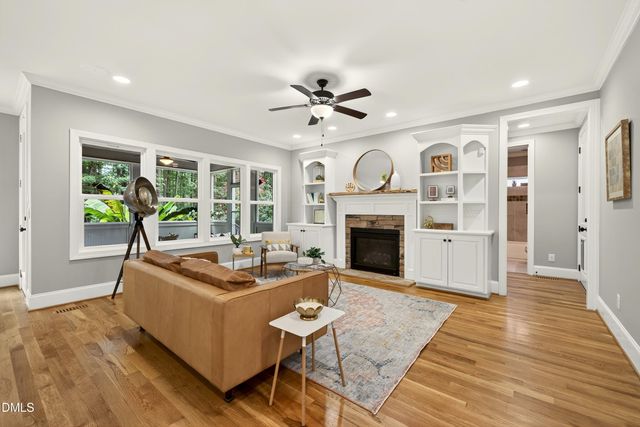 542 Walnut Street, Cary, NC 27511