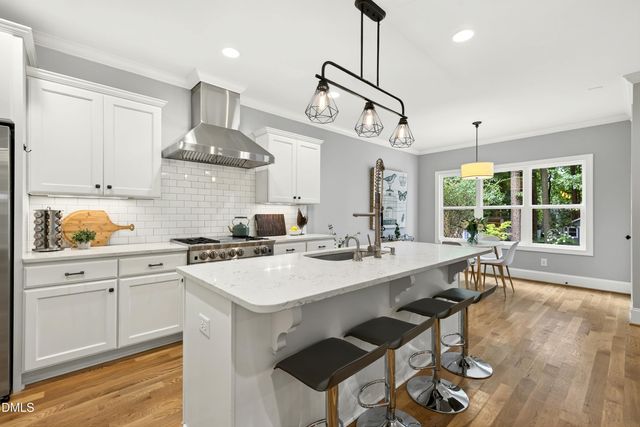 542 Walnut Street, Cary, NC 27511