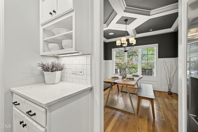 542 Walnut Street, Cary, NC 27511