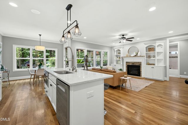 542 Walnut Street, Cary, NC 27511