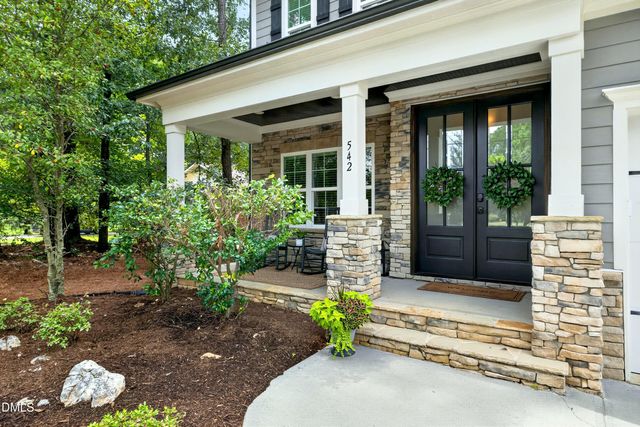 542 Walnut Street, Cary, NC 27511